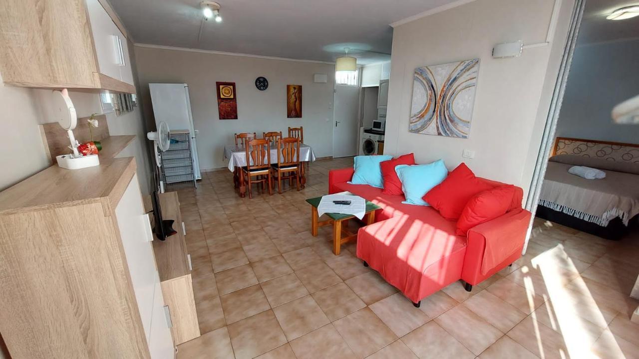 Simple Frontera Primavera Pool In South Tenerife Apartment